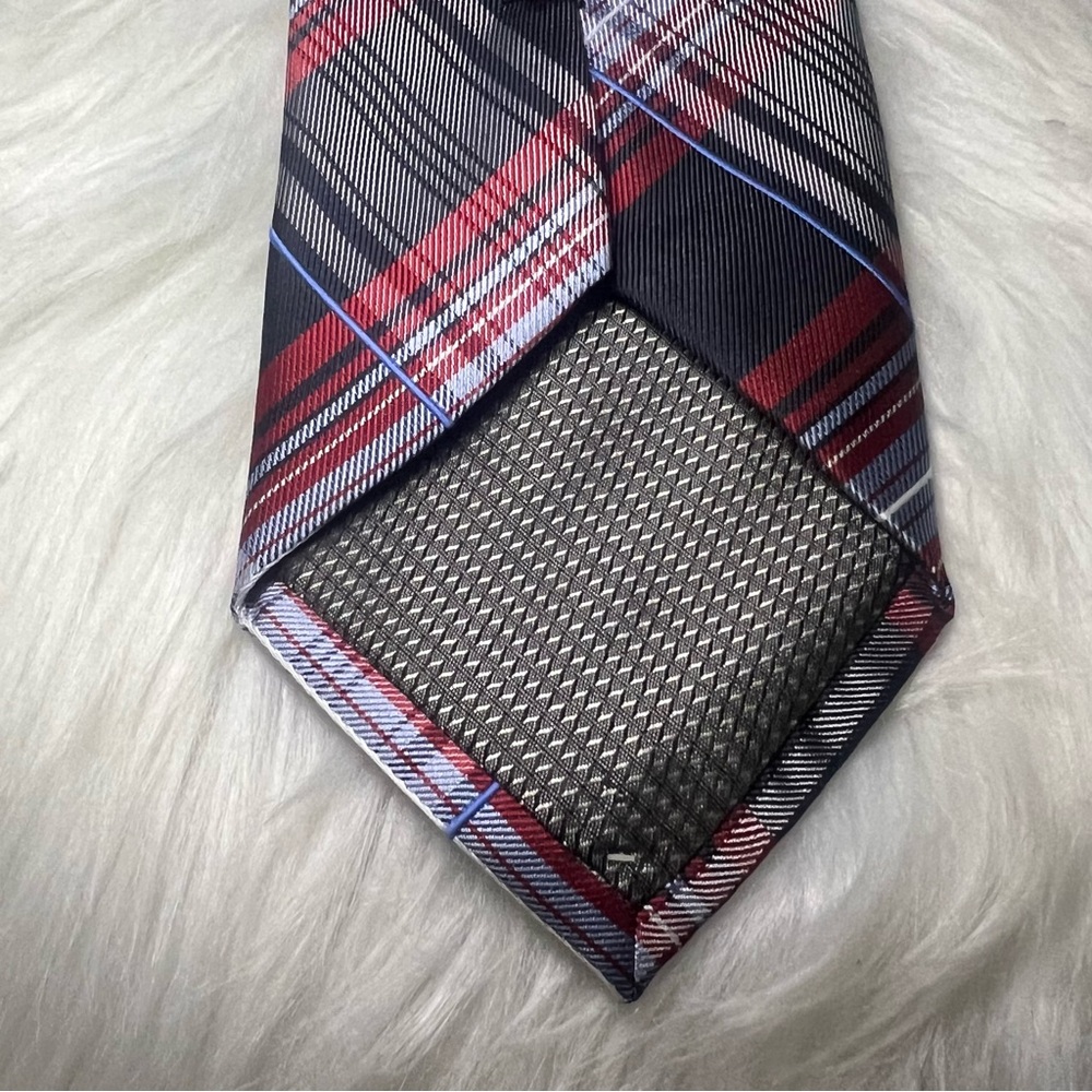 Alexander Julian Handmade Tartan Plaid Designer Tie Black Red Necktie - Picture 7 of 8